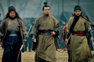 刘备不论在哪里打仗，身边为何带着张飞而不是关羽？_三国历史 菊江历史网