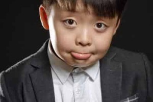 李成宇【加拿大华裔男歌手】 – 人物百科