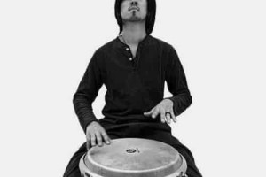 荒井十一【中国香港

男音乐制作人、打击乐手】 – 人物百科