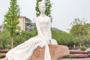 伍子胥为报一女子大恩，为何向河中投下千两黄金？_稗官野史 菊江历史网