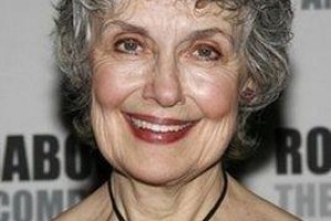 玛丽·贝丝·佩尔【演员】 – 人物百科