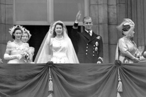 英国女王伊丽莎白二世为何永不退位？_世界近代史 菊江历史网