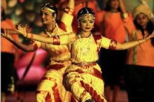 拉姆里拉的传统表演有什么起源？拉姆里拉的传统表演介绍_民间艺术 菊江历史网