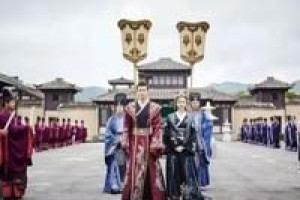 杨坚是如何建立隋朝的，在他登基之后，又是如何处置周宣帝那五个年轻皇后的？_后宫秘史 菊江历史网