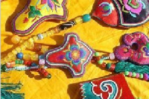 裕固族刺绣有什么样式？裕固族刺绣文化简介_民俗文化 菊江历史网