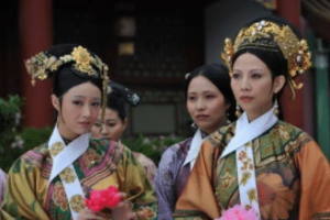 古代妃子出轨会怎么样？三种方法处置！_后宫秘史 菊江历史网