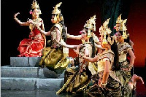 柬埔寨皇家舞剧有什么特征？柬埔寨皇家舞剧的角色类型_民间艺术 菊江历史网