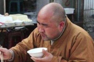 皇帝强迫和尚吃肉，和尚吃完后说了一句话惊呆众人_帝王野史 菊江历史网