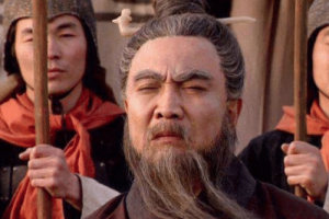 曹操重用杀子仇人，只因他决定了官渡之战的胜负_稗官野史 菊江历史网